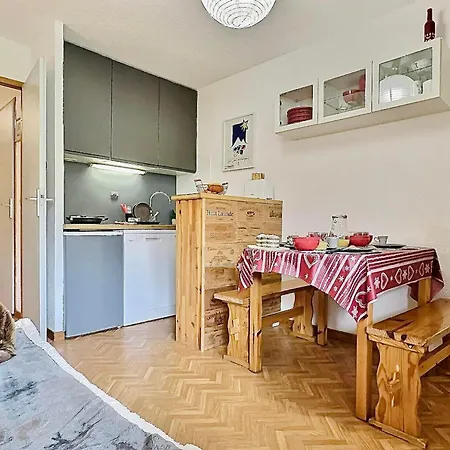 Apartment 4 Pers A Tignes, Pied Des Pistes, Proche Commerces, Balcon Au Sud, Bien Equipe - Fr-1-411-486 Tignes