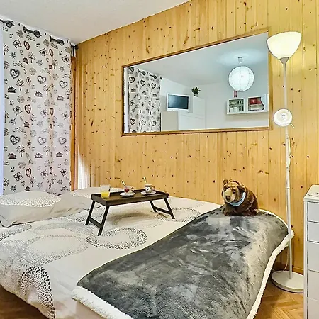 Apartment 4 Pers A Tignes, Pied Des Pistes, Proche Commerces, Balcon Au Sud, Bien Equipe - Fr-1-411-486 Tignes